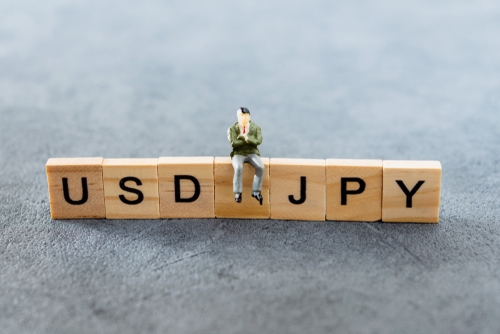 تحلیل فاندامنتال usdjpy